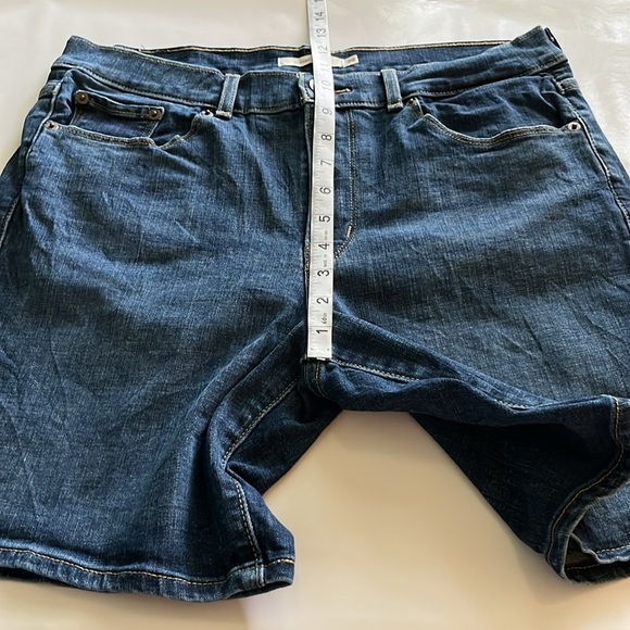 Levi’s Classic Shorts Mid Rise Size 29 - Picture 6 of 16